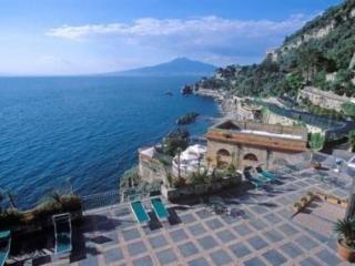Hotel Scrajo Wellness & Mineral Spa Neapolitan Riviera מראה חיצוני תמונה
